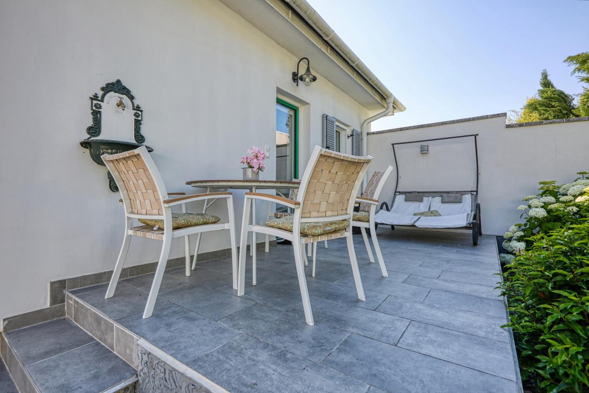 The Doors Boutique Apartments Mosonmagyaróvár Exteriér fotografie